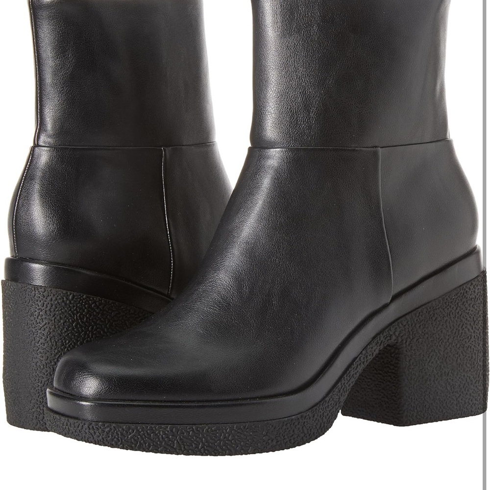 Amazon Essentials Women's Platform Ankle Bootie - image 4